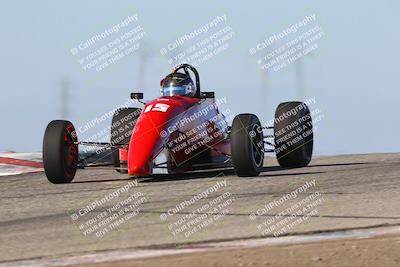 media/Oct-26-2025-CalClub SCCA (Sun) [[8ce1e69566]]/Group 6/Grapevine/